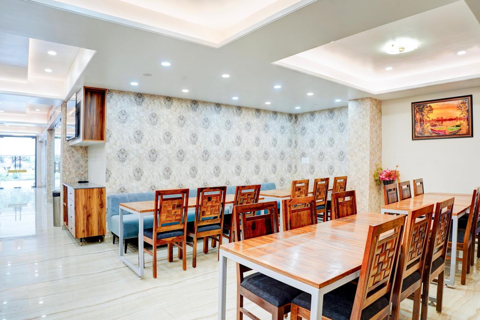 Hotel Palette Patel Nagar Bhopal Zewnętrze zdjęcie